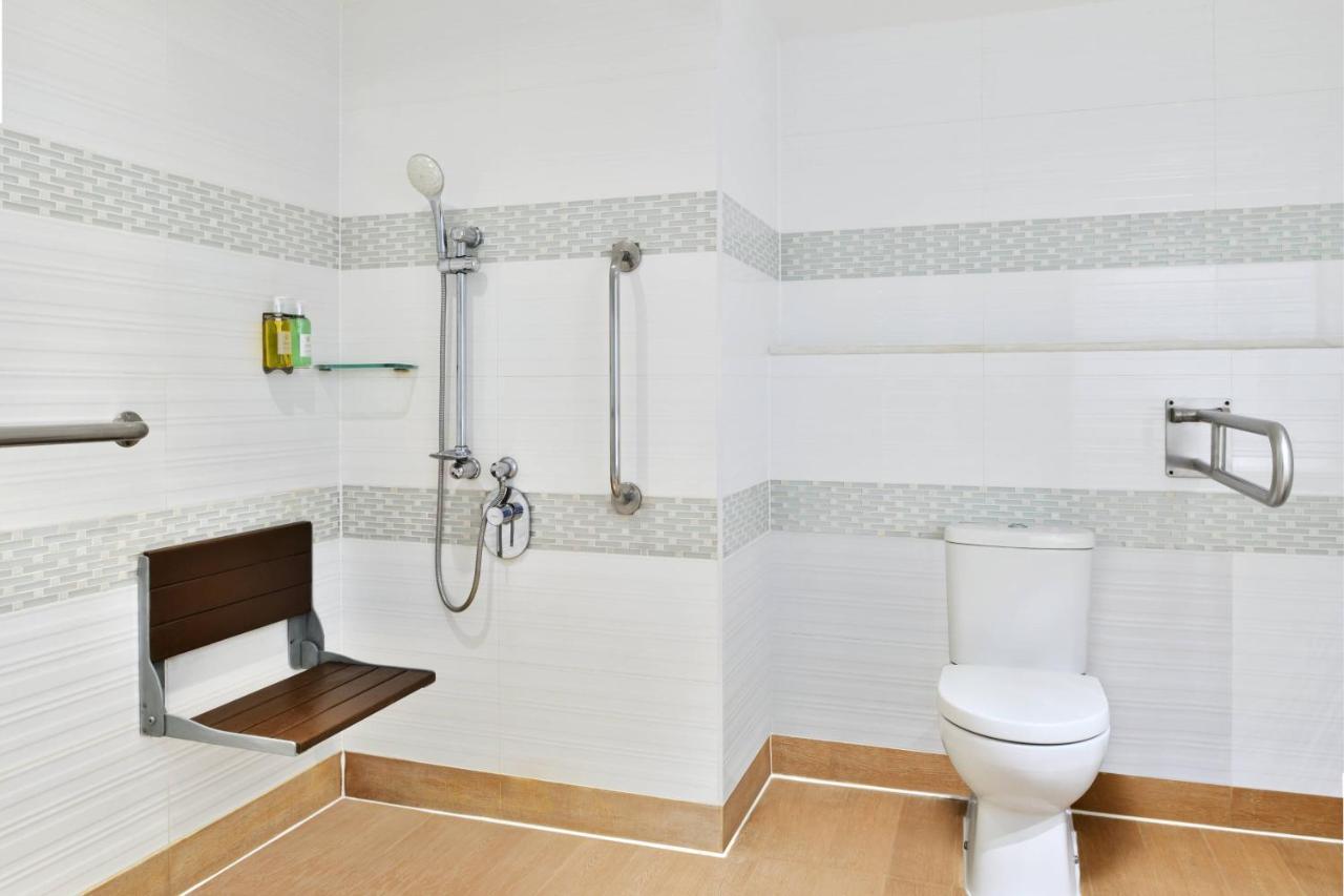 Fairfield By Marriott Bengaluru Rajajinagar Ξενοδοχείο Εξωτερικό φωτογραφία
